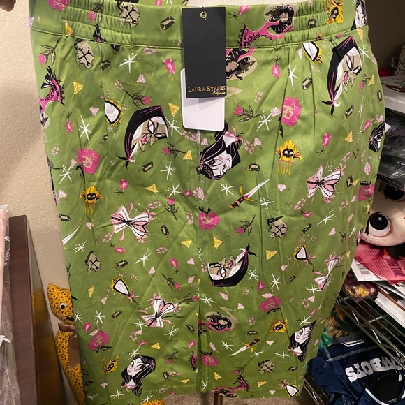 Pinup Couture pencil skirt Sz 3X NWT Snow White - Picture 4 of 5